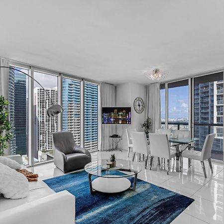 Luxurious Condo At Icon With Views Miami Extérieur photo